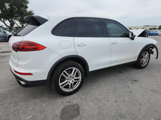 Photo 3 from auction – 2016 PORSCHE CAYENNE with VIN WP1AA2A26GKA12499