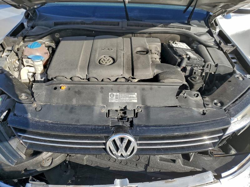 Photo 11 from auction – 2011 VOLKSWAGEN JETTA SEL with VIN 3VWLX7AJ1BM321843