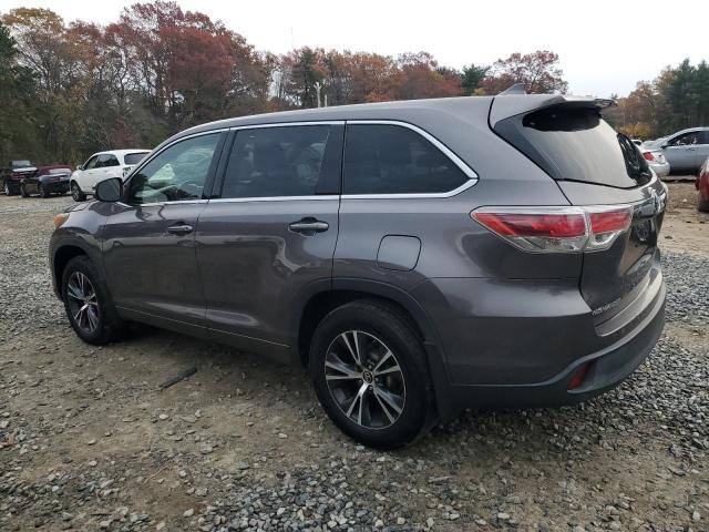 Photo 2 from auction – 2015 TOYOTA HIGHLANDER with VIN 5TDBKRFH0FS099770