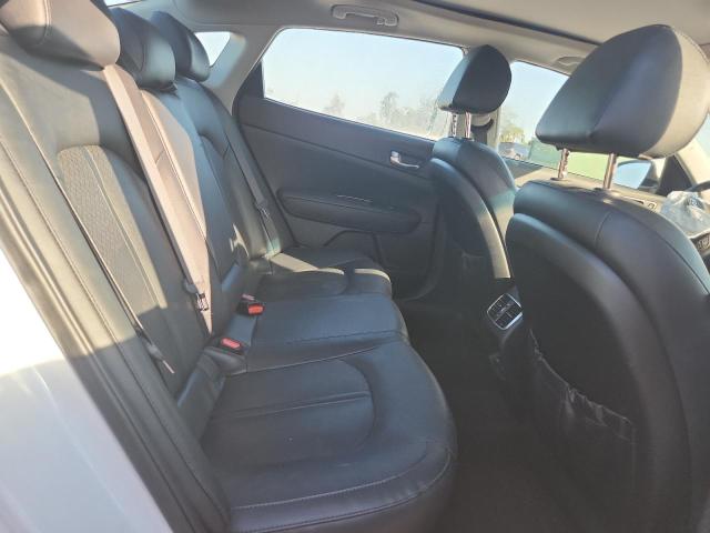 Photo 10 from auction – 2017 KIA OPTIMA EX with VIN 5XXGU4L37HG175467