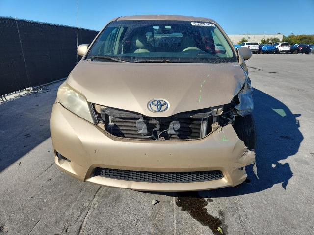 Photo 5 from auction – 2012 TOYOTA SIENNA LE with VIN 5TDKK3DCXCS200183