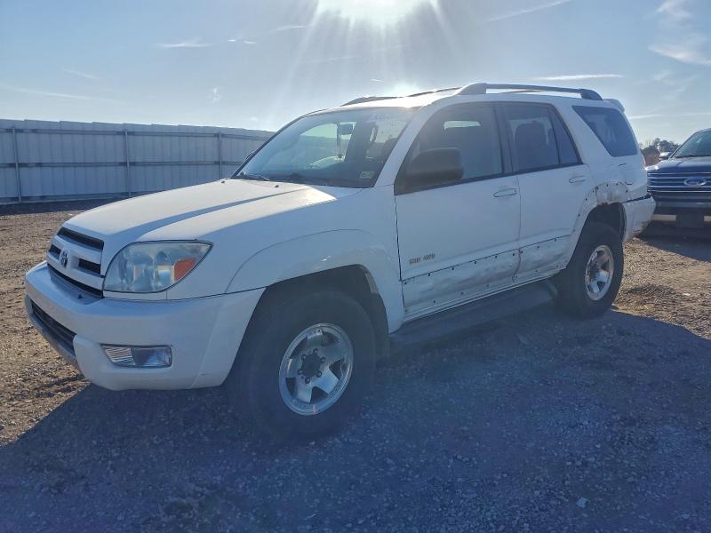 TOYOTA 4RUNNER SR 2004 with VIN JTEBU14R940023175 - Photo from auction