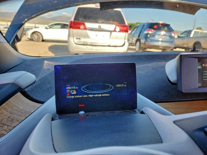 Photo 9 from auction – 2016 BMW I3 with VIN WBY1Z4C55GV508307