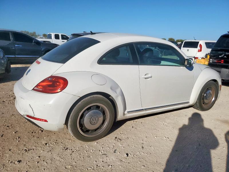 Photo 3 from auction – 2012 VOLKSWAGEN BEETLE with VIN 3VWJX7AT1CM659253