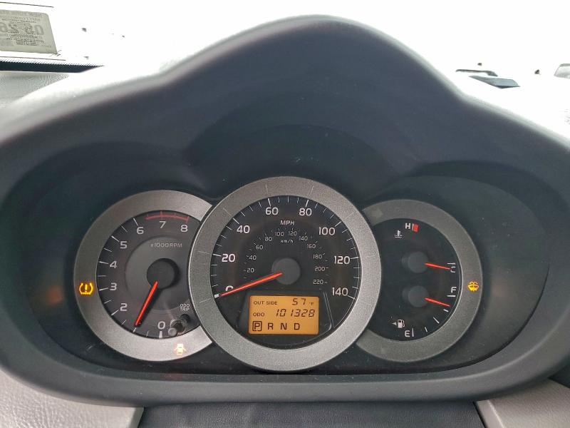 Photo 9 from auction – 2006 TOYOTA RAV4 with VIN JTMBD35V065031859