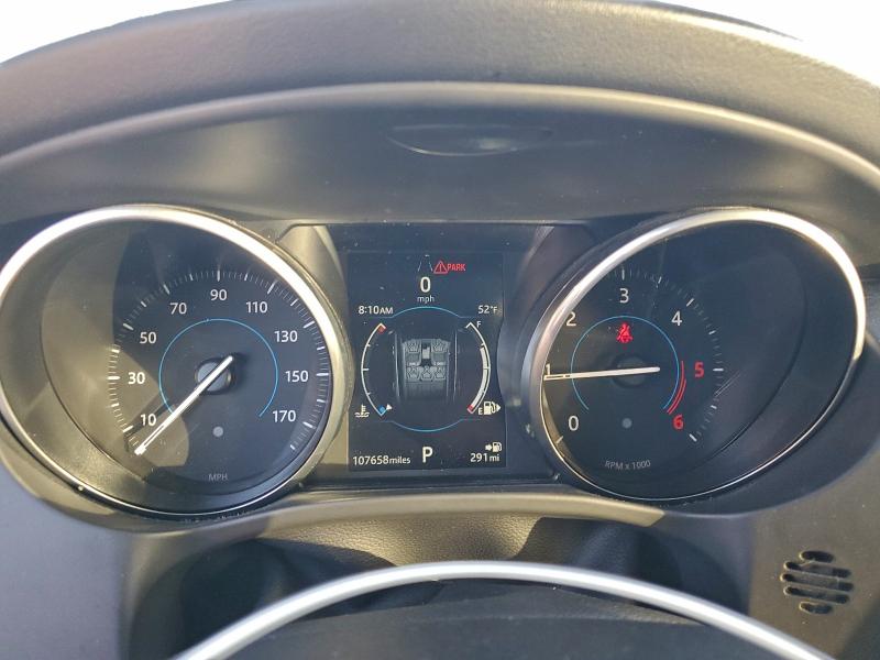 Photo 9 from auction – 2018 JAGUAR F-PACE PRE with VIN SADCJ2FN0JA253022