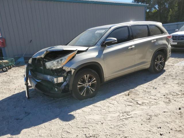TOYOTA HIGHLANDER 2016 with VIN 5TDKKRFH5GS125023 - Photo from auction