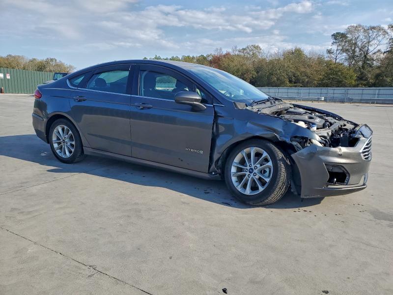 Photo 4 from auction – 2019 FORD FUSION SE with VIN 3FA6P0LU4KR285735