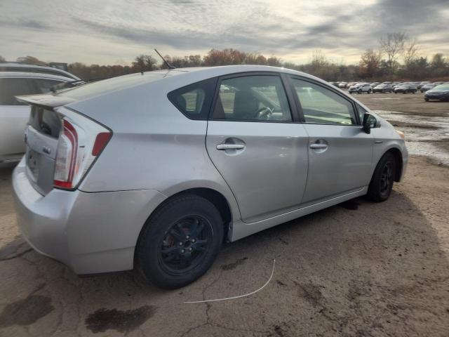 Photo 3 from auction – 2015 TOYOTA PRIUS with VIN JTDKN3DUXF0475351