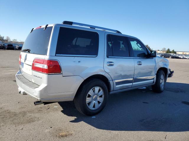 Photo 3 from auction – 2014 LINCOLN NAVIGATOR with VIN 5LMJJ2J55EEL05195