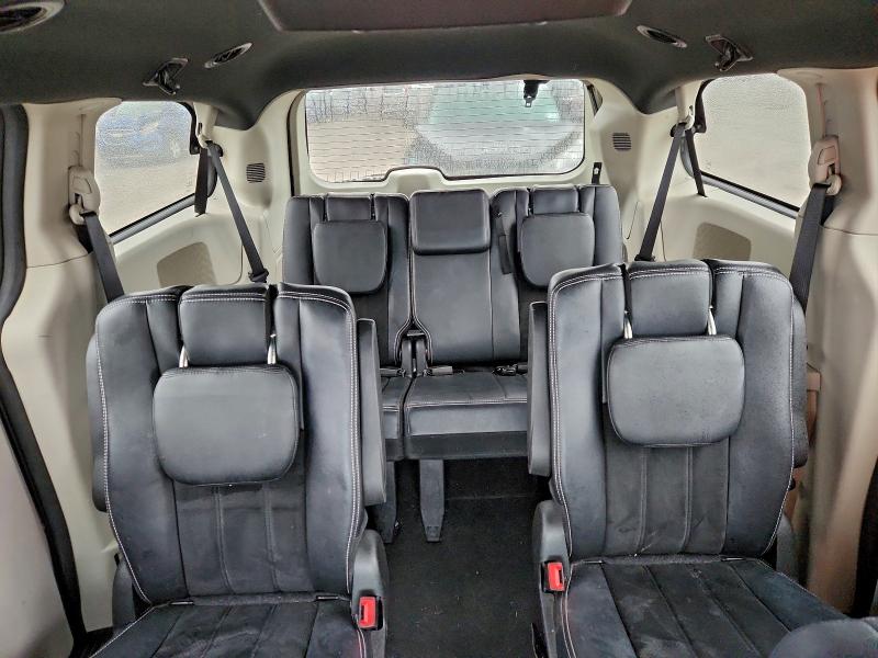 Photo 10 from auction – 2017 DODGE GRAND CARA with VIN 2C4RDGCG4HR595885