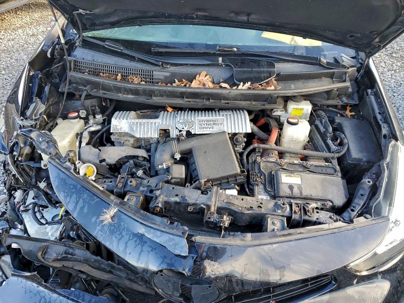 Photo 12 from auction – 2016 TOYOTA PRIUS V with VIN JTDZN3EU3GJ052653