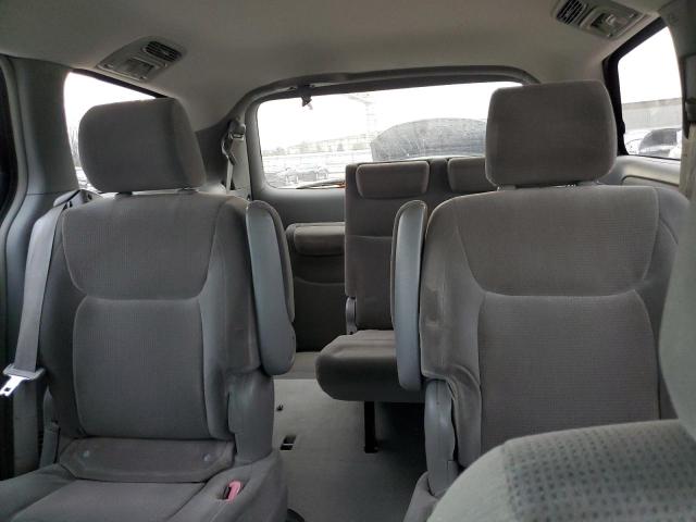 Photo 10 from auction – 2004 TOYOTA SIENNA CE with VIN 5TDZA23C44S209847