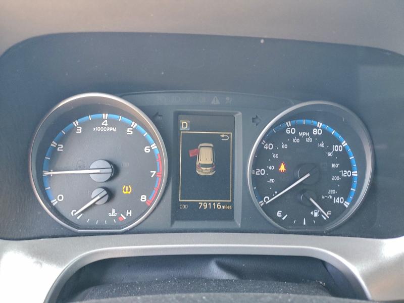 Photo 9 from auction – 2017 TOYOTA RAV4 XLE with VIN 2T3WFREV4HW321807