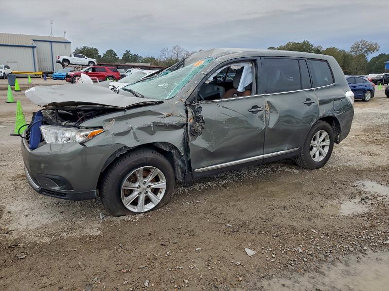TOYOTA HIGHLANDER 2012 with VIN 5TDZA3EH3CS018868 - Photo from auction