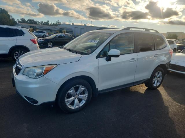 SUBARU FORESTER 2 2014 with VIN JF2SJAEC4EH435869 - Photo from auction
