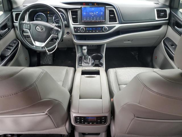 Photo 8 from auction – 2018 TOYOTA HIGHLANDER with VIN 5TDYZRFH4JS281468