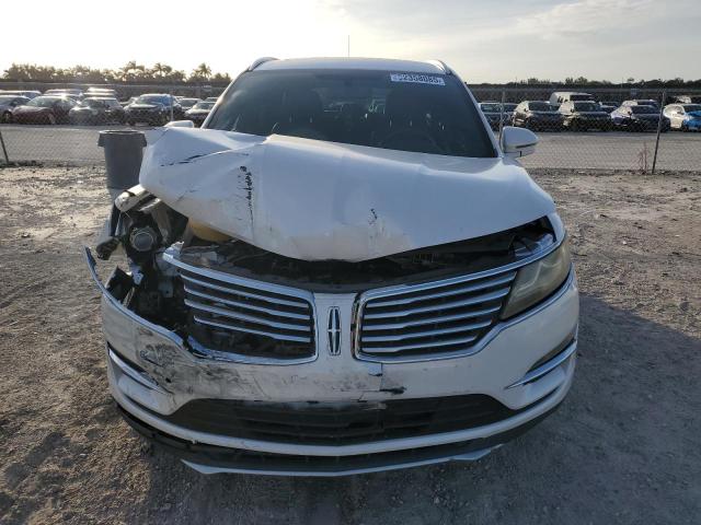 Photo 5 from auction – 2017 LINCOLN MKC RESERV with VIN 5LMCJ3C97HUL49644