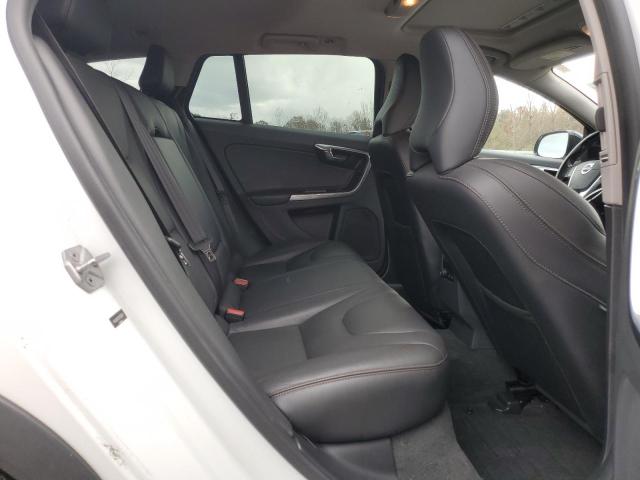Photo 10 from auction – 2015 VOLVO V60 CROSS with VIN YV4612HK8F1000451