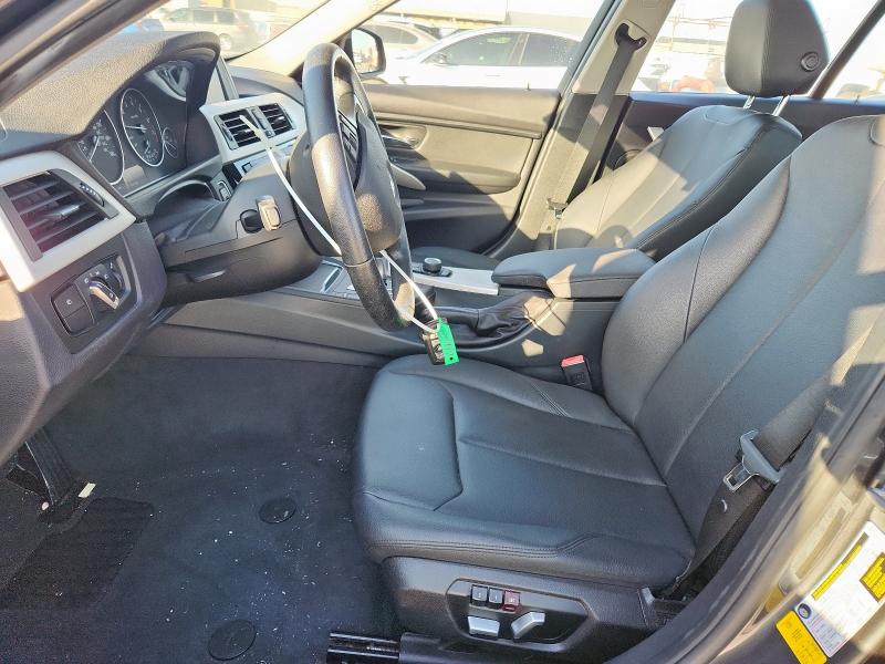 Photo 7 from auction – 2016 BMW 320 I with VIN WBA8E1G53GNU11446