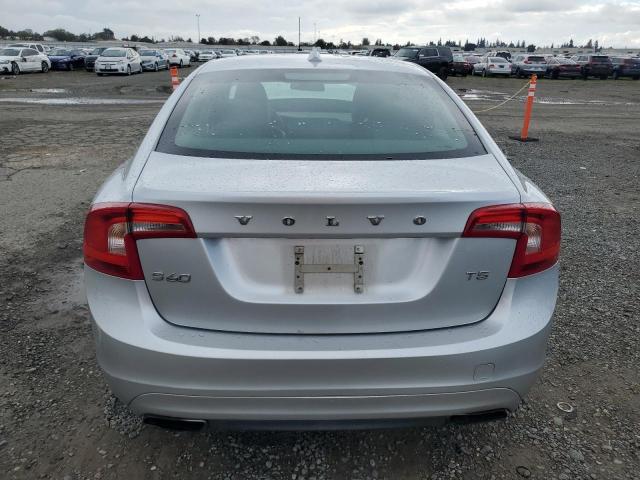 Photo 6 from auction – 2015 VOLVO S60 PREMIE with VIN YV126MFB0F2307490
