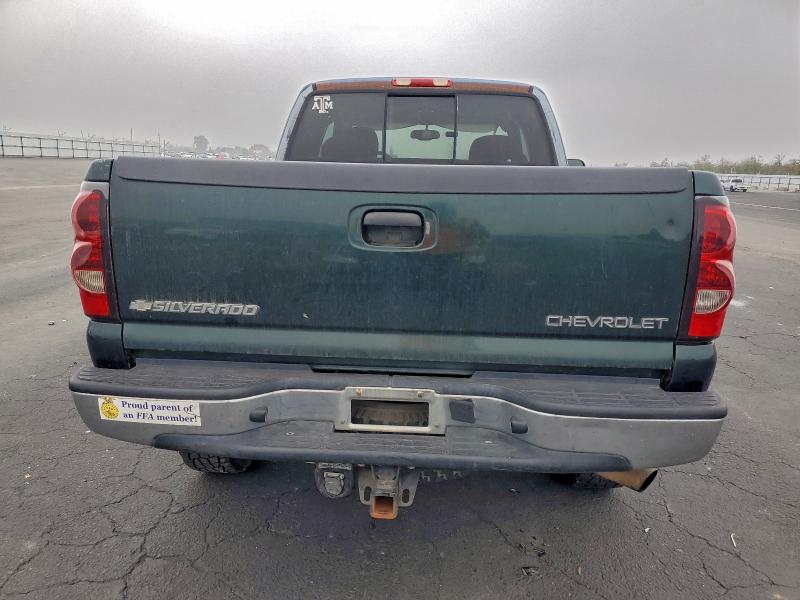 Photo 6 from auction – 2005 CHEVROLET SILVERADO with VIN 1GCHK29U95E241984