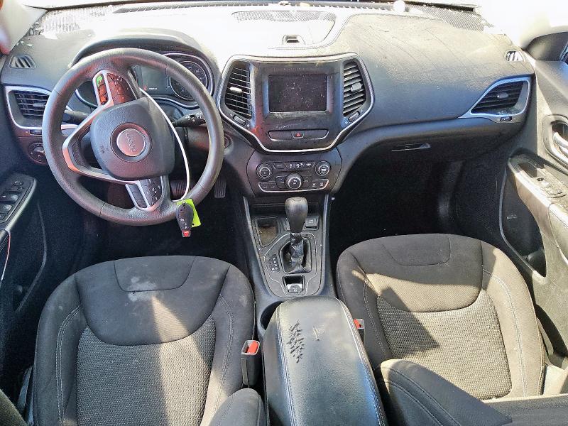 Photo 8 from auction – 2019 JEEP CHEROKEE L with VIN 1C4PJLCB1KD240793
