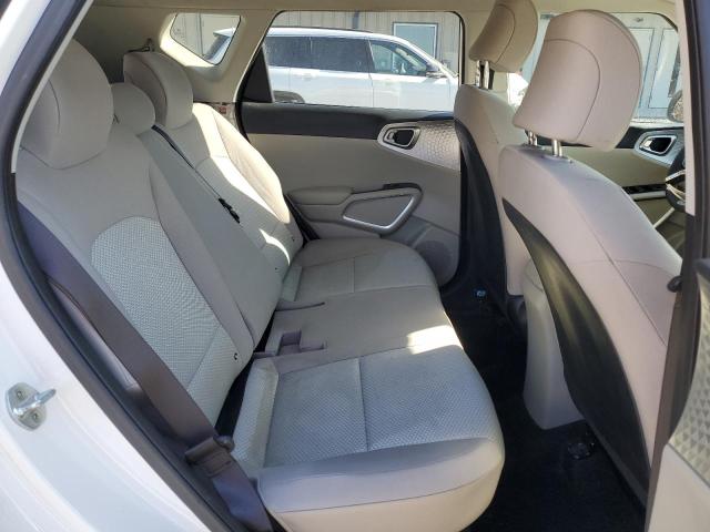Photo 10 from auction – 2020 KIA SOUL LX with VIN KNDJ23AUXL7119915