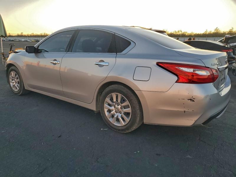 Photo 2 from auction – 2016 NISSAN ALTIMA 2.5 with VIN 1N4AL3AP4GC250722
