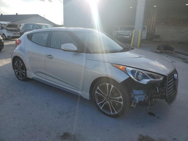 Photo 4 from auction – 2016 HYUNDAI VELOSTER T with VIN KMHTC6AE2GU258102