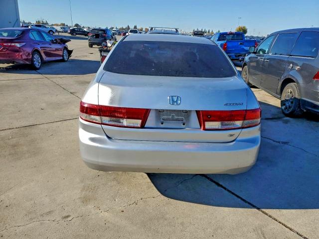 Photo 6 from auction – 2003 HONDA ACCORD EX with VIN JHMCM56653C072050