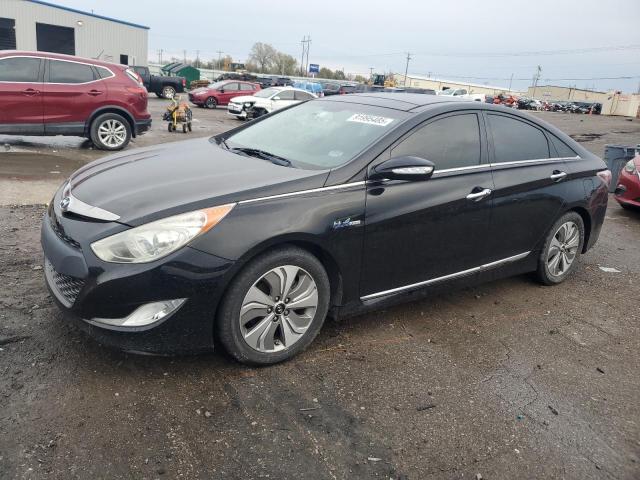 HYUNDAI SONATA HYB 2013 with VIN KMHEC4A42DA068396 - Photo from auction
