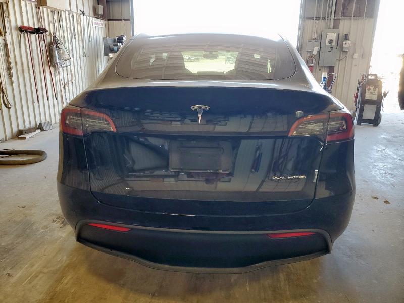 Photo 6 from auction – 2022 TESLA MODEL Y with VIN 7SAYGDEE1NF463240