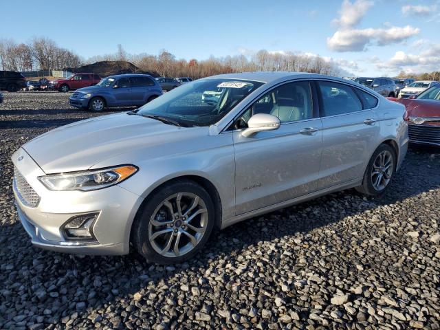 FORD FUSION TIT 2019 with VIN 3FA6P0RU9KR256240 - Photo from auction