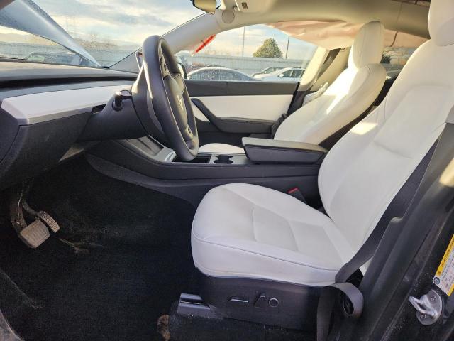 Photo 7 from auction – 2021 TESLA MODEL Y with VIN 5YJYGAEE1MF211336
