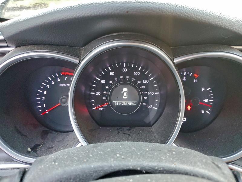 Photo 9 from auction – 2015 KIA OPTIMA LX with VIN 5XXGM4A70FG472292