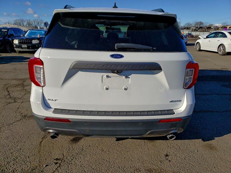 Foto 6 de la subasta – 2021 FORD EXPLORER X con VIN 1FMSK8DH8MGC05642