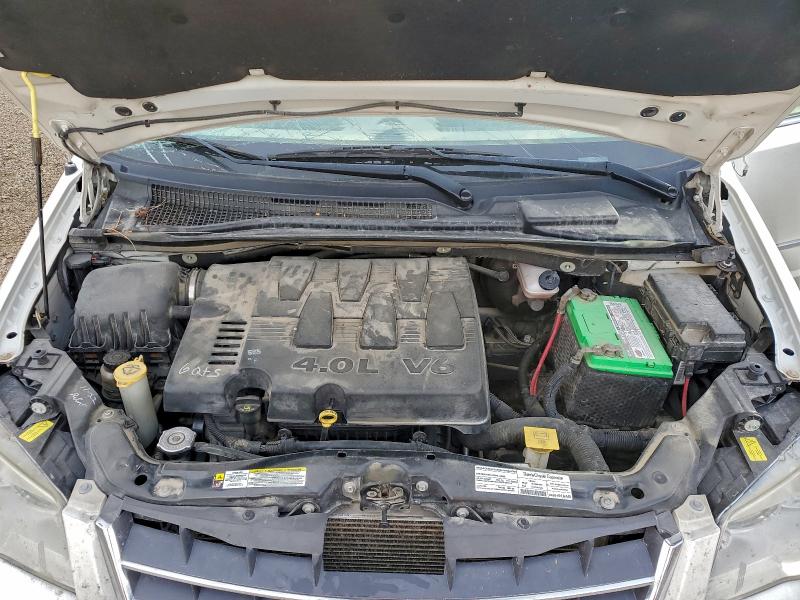 Photo 12 from auction – 2008 CHRYSLER TOWN & COU with VIN 2A8HR64X98R713301