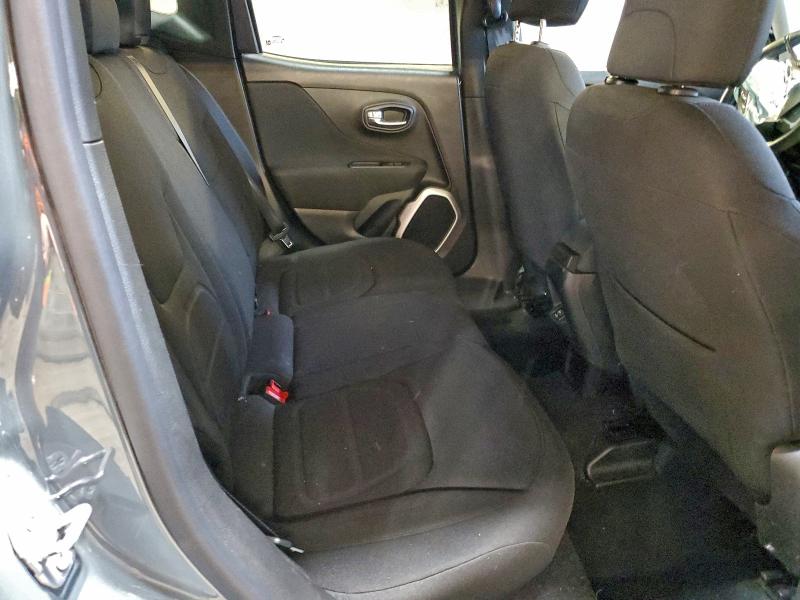 Photo 10 from auction – 2018 JEEP RENEGADE L with VIN ZACCJBBB4JPJ43885