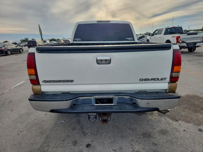 Photo 6 from auction – 2002 CHEVROLET SILVERADO with VIN 2GCEC19T721144152