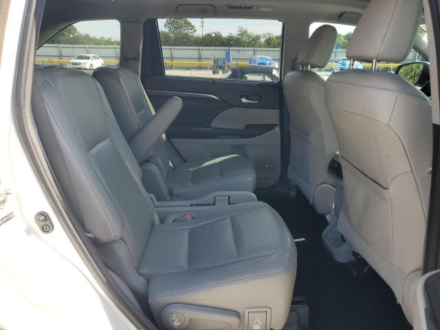 Фото 11 с аукциона – 2014 TOYOTA HIGHLANDER с VIN 5TDYKRFH4ES008380