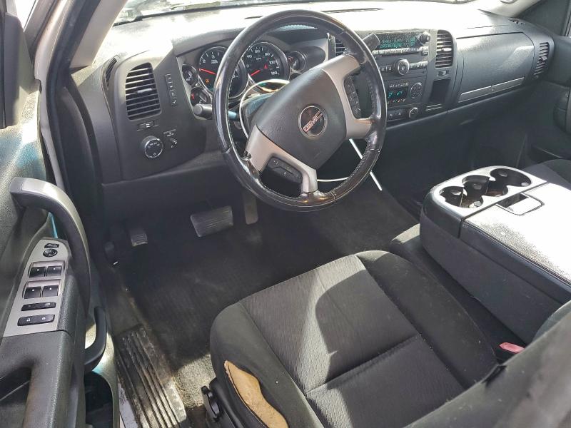 Photo 8 from auction – 2011 GMC SIERRA C15 with VIN 1GTR1VE06BZ168105