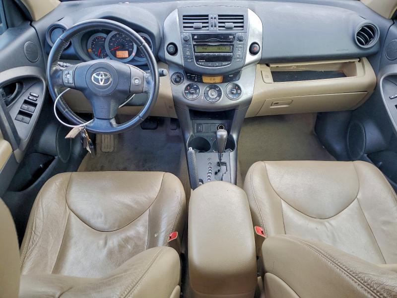 Photo 8 from auction – 2011 TOYOTA RAV4 LIMIT with VIN 2T3EF4DV8BW100301