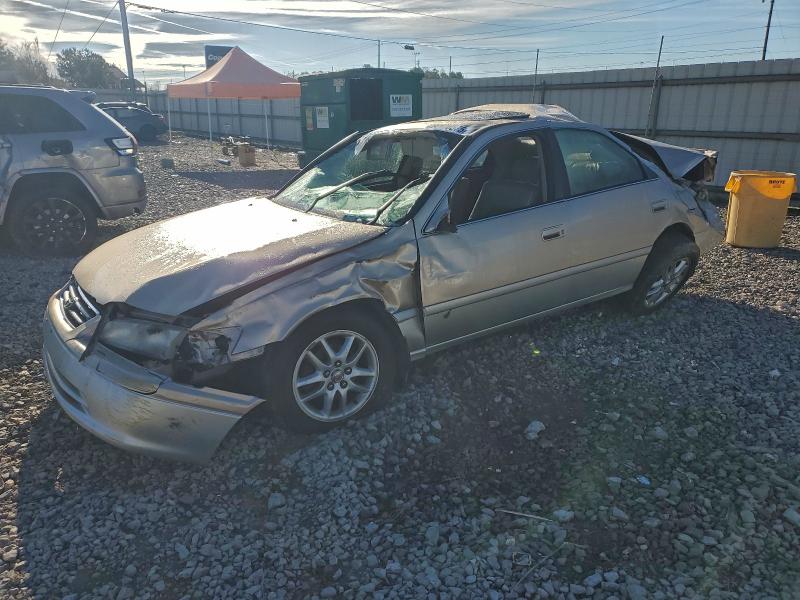TOYOTA CAMRY LE 2001 with VIN JT2BF28K910312840 - Photo from auction
