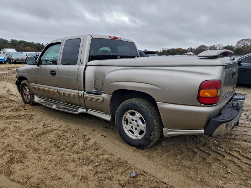 Photo 2 from auction – 2000 CHEVROLET SILVERADO with VIN 2GCEC19T6Y1309066