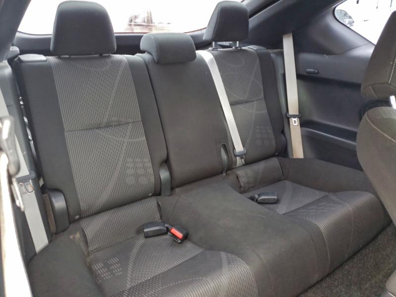 Photo 10 from auction – 2014 TOYOTA SCION TC with VIN JTKJF5C71E3071182