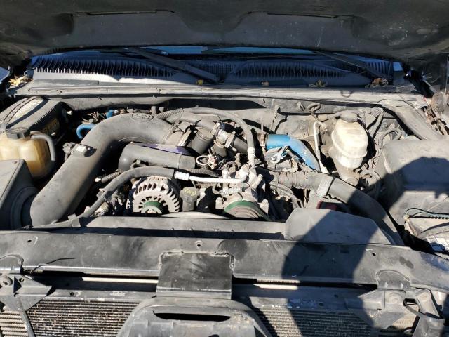 Photo 11 from auction – 2005 CHEVROLET SILVERADO with VIN 1GCHC23215F950472