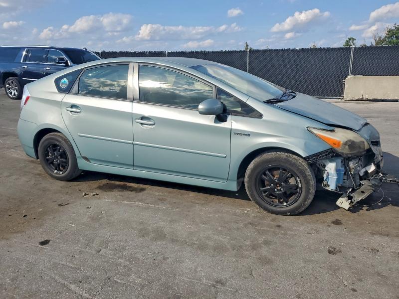 Photo 4 from auction – 2013 TOYOTA PRIUS with VIN JTDKN3DU8D5585556