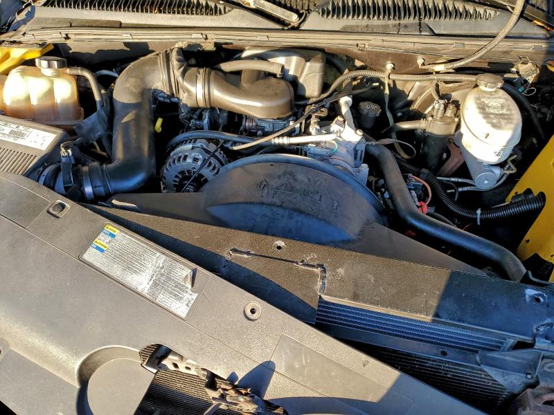 Photo 11 from auction – 2003 CHEVROLET SILVERADO with VIN 2GCEC19X331173667
