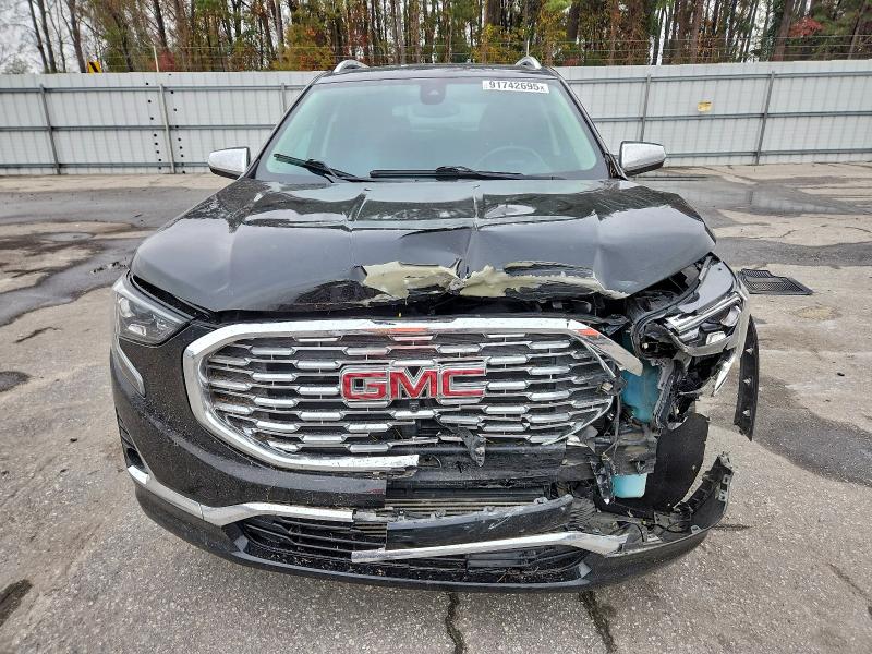 Photo 5 from auction – 2018 GMC TERRAIN DE with VIN 3GKALSEX9JL137475